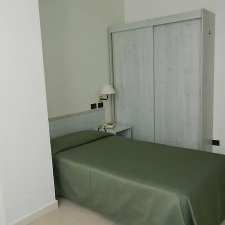 Hotel Inn 4* Giardini-Naxos