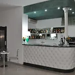 客栈酒店 4* 陶尔米纳