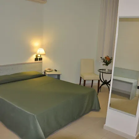 Hotel Inn Ξενοδοχείο 4*