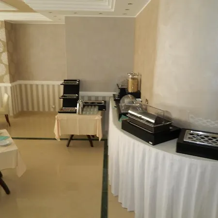 Hotel Inn 호텔