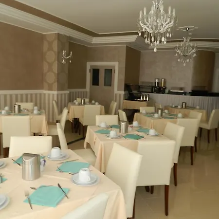 Hotel Inn 4* Giardini Naxos