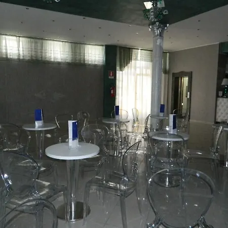 Hotel Inn 호텔
