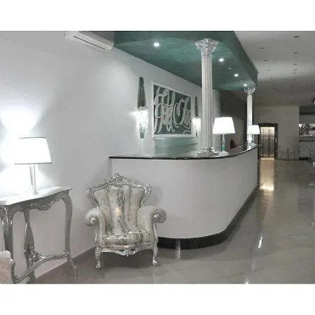 Hotel Inn 4*