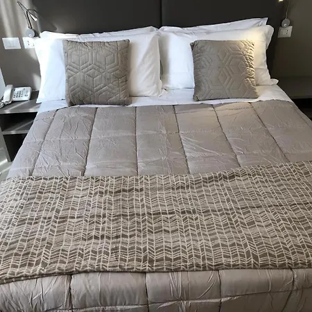 Hotel Inn Szálloda Giardini Naxos