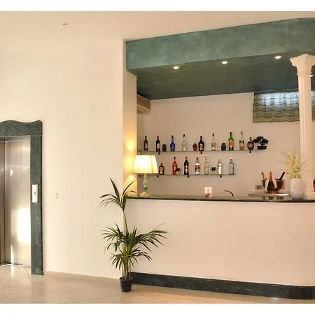 Hotel Inn Szálloda Giardini Naxos