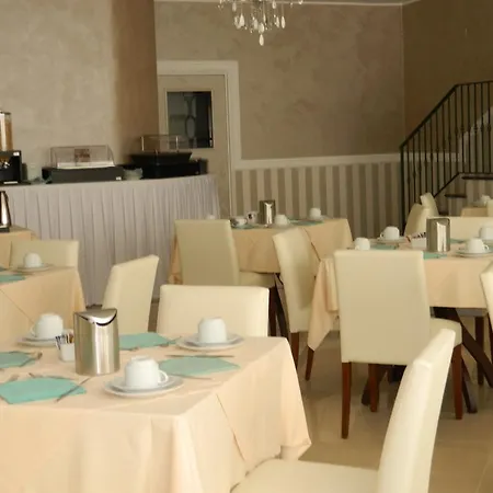 Szálloda Hotel Inn 4*